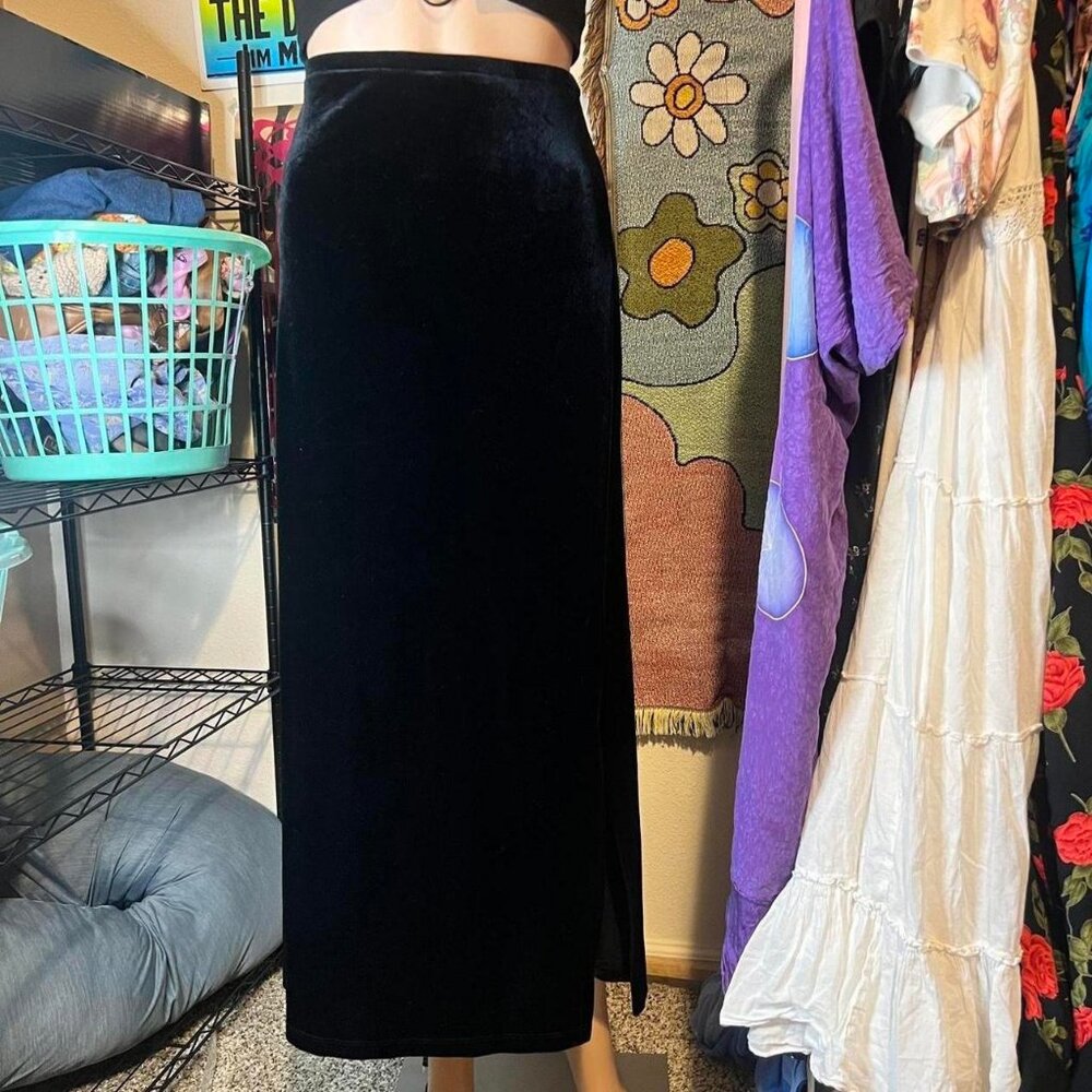 Impressions Vintage Black Velvet Maxi Skirt